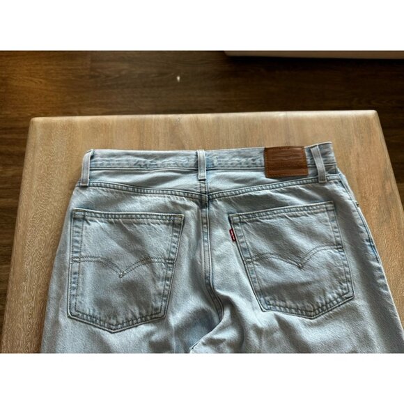 Levi's Baggy Dad Jeans in Fan Fare Light Wash Size 29 - Picture 7 of 8